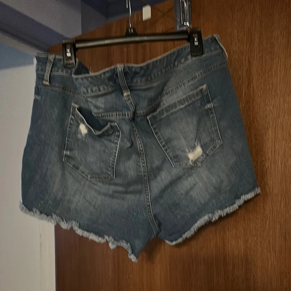 Torrid Blue Distressed Jean Shorts Frayed Hem - Picture 6 of 8